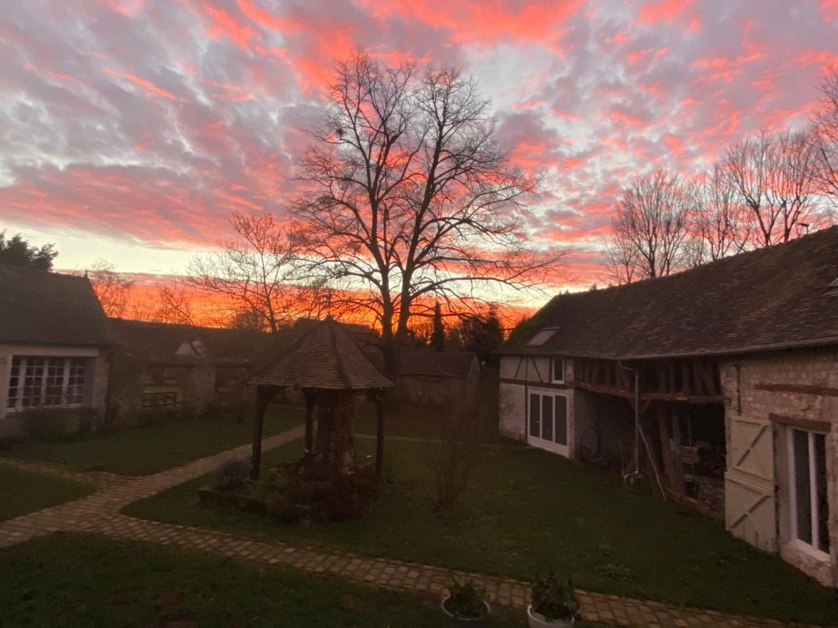Une Vie En Rose Pressagny l'Orgueilleux Экстерьер фото
