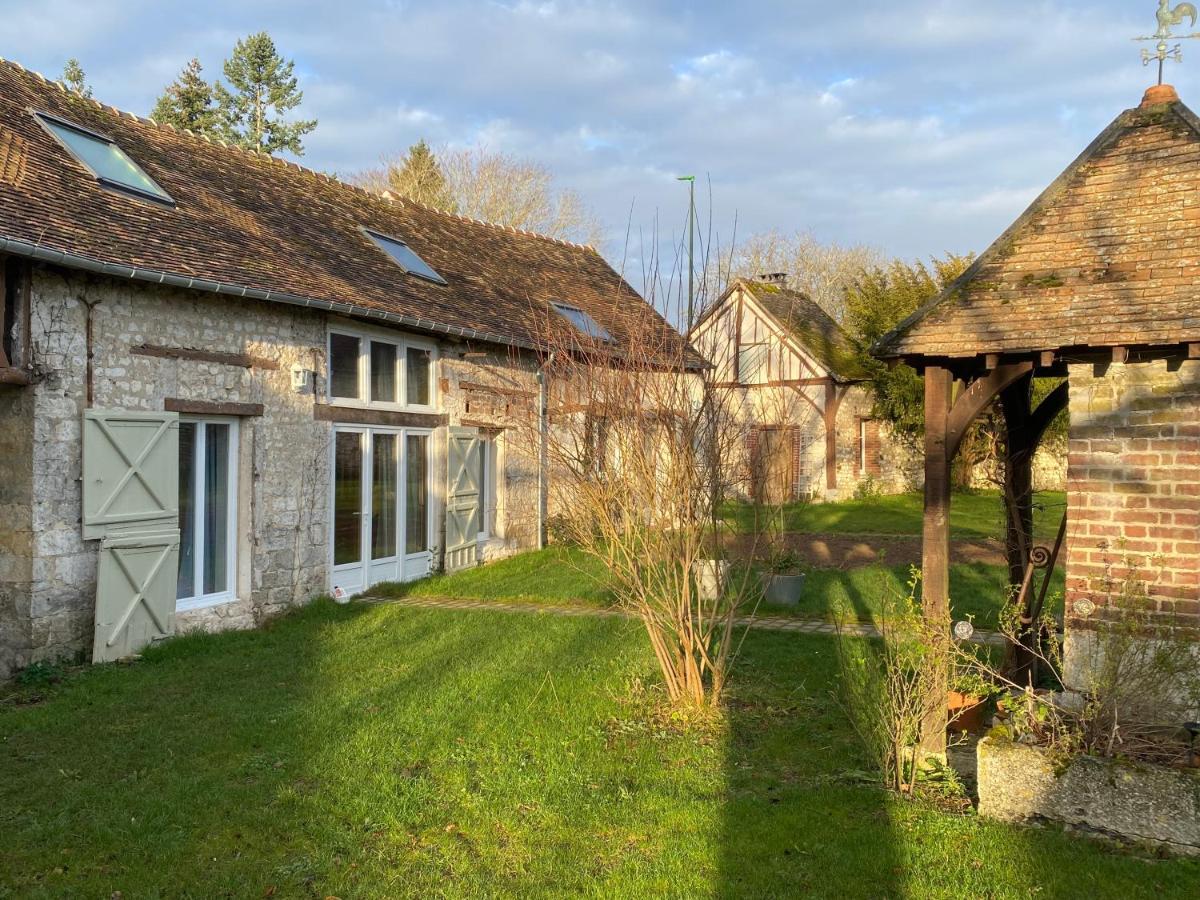 Une Vie En Rose Pressagny l'Orgueilleux Экстерьер фото